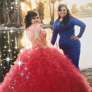 Meet your Posher, Maricela